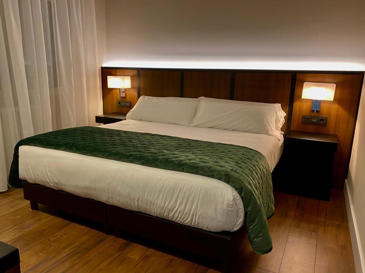 Harpazul Aparthotel Catoira Buitenkant foto